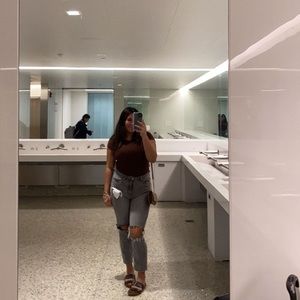 Meet your Posher, Kiana